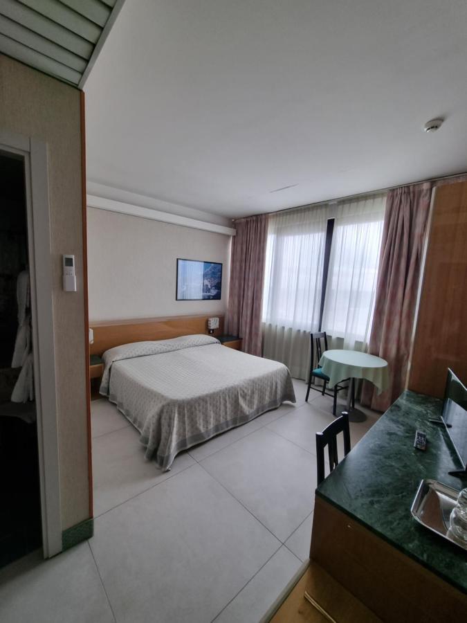 Hotel Thema Rocca San Giovanni Exterior foto